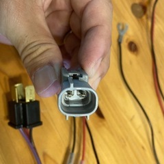 ハイエース　ハロゲンから純正LEDヘッドライト変換ハーネス 2本セットの画像