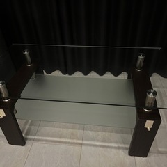 ガラステーブル