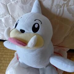 新品パウワウ　ぬいぐるみの画像