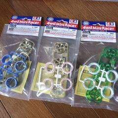 フルカウル ミニ四駆 20周年記念 ホワイト タイヤ&メッキ ホイール 新品の画像