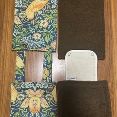 2色セット¥1000  モリスカバー¥100セット　トイレマット(焦茶)などの画像