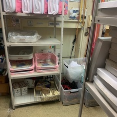 ペット用品100〜500円本日と6/27（最終日）の２日間の画像