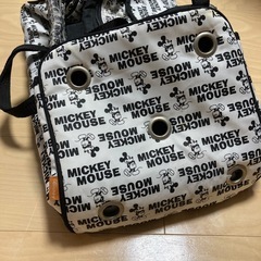 ペットキャリーの画像
