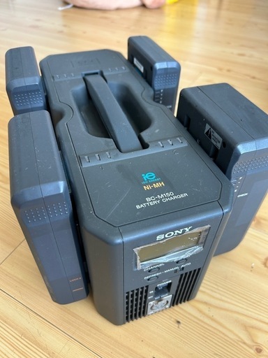 SONY バッテリーチャージャー他 (アラジン) 中島公園のビデオ