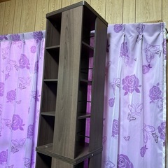 本棚（回転式）の画像
