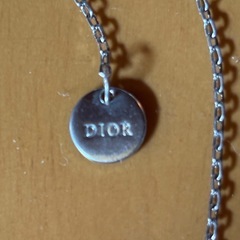 Dior ネックレスの画像