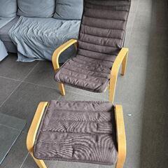 MUJI  無印良品の椅子とオットマンの画像