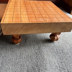 将棋版と将棋駒
の画像