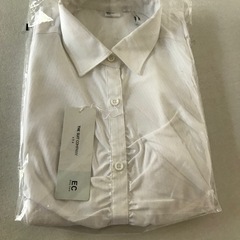 新品七分袖シャツ2枚　　　　の画像