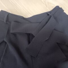 ズボン　パンツ　GU　ほぼ新品の画像