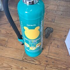 【リサイクルショップどりーむ鹿大前店】　No2185　消火器くまさん　初田製作所　2032年まで　定価￥10500円　もしもの時に役立つ🎵　お手頃価格🎵の画像