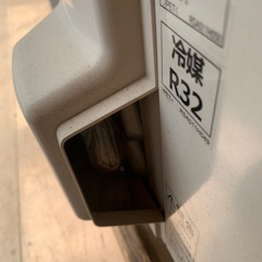 三菱ビーバーエアコン 2022年製　SRK2221T 6畳用　リモコン付きの画像