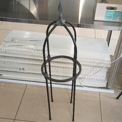 0623-020 植木鉢　支柱の画像