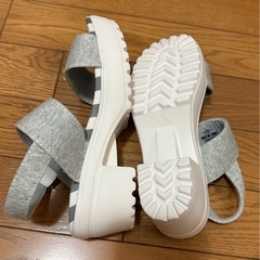 未使用　サンダルの画像