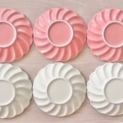 お花　小皿　デザート皿　の画像