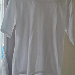 赤・青チェックシャツ＋白五分袖Tシャツセットの画像