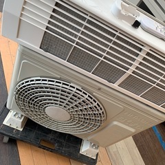 日立ルームエアコン　2020年製　RAS-AJ22J  6畳用の画像
