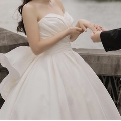 vieux parisウェディングドレスの画像