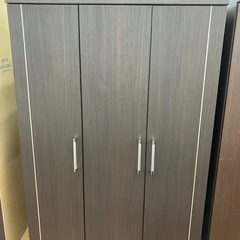 ★ジモティー割引★3枚扉ワードローブ/茶色《尼崎市/リサイクルシ...