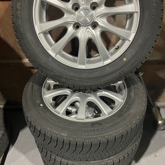 アクア　スタッドレス175/65/15
