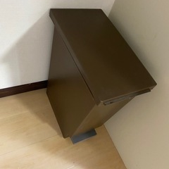 ゴミ箱