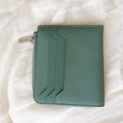 美品　CHARLES&KEITH 財布 カードケース 小銭入れの画像