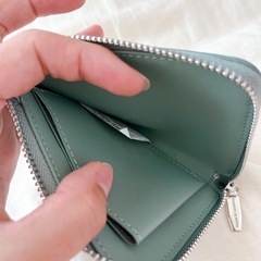 美品　CHARLES&KEITH 財布 カードケース 小銭入れの画像