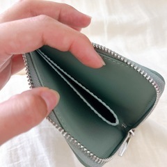 美品　CHARLES&KEITH 財布 カードケース 小銭入れの画像