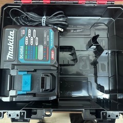 【塩尻市引き取り限定】makita マキタ インパクトドライバ 充電器&収納ケースの画像