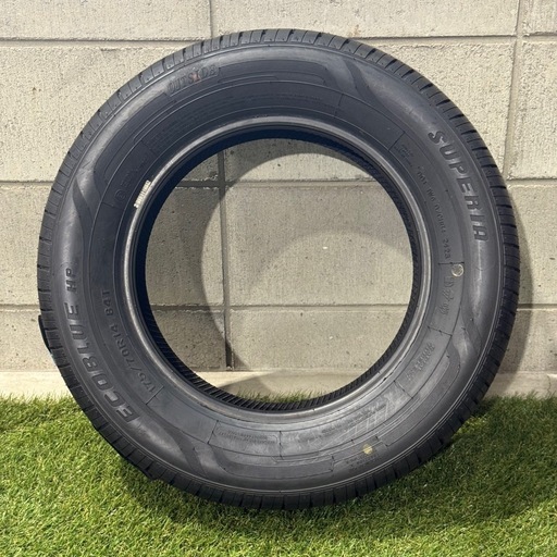 新古品未使用175/70R14 84T 交換工賃・消費税込み価格ヤリス