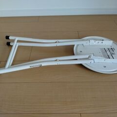 折りたたみイス2セットの画像