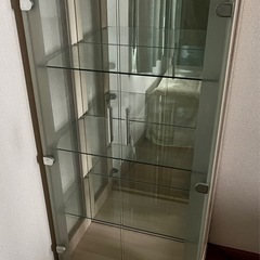 ガラスコレクションケース2点    