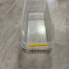 【受け渡し決定】プラスチックトレー　4個の画像