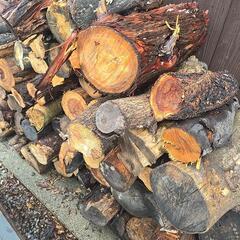 薪　焚き木　BBQ　焚き火　木材　角材の画像