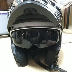ヘルメットの画像