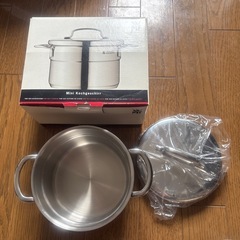 『未使用』ミニ　深型キャセロール14cm（IH仕様）の画像