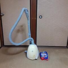 紙パック式掃除機(未使用の紙パック4枚入り)