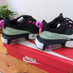 NIKE シューズ 23.5cmの画像