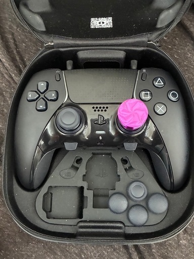 値下げ可能！デュアルセンスエッジ！背面ボタンひとつないです