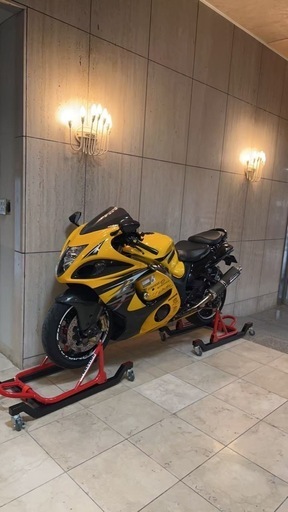 （破格）移動式バイクスタンド新品未開封