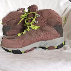 Danner(ダナー)登山靴 DAYHIKER Ⅲ トレッキングシューズ WOMENS EEEの画像