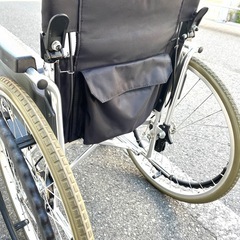 【武蔵小山店】 車椅子 介助用 折りたたみ 軽量 ミキ MIKI BAL-1 中古 介護 福祉 リハビリ 車イス 車いす 折りたたみ式 ブレーキ付き 送迎用 病院 施設 家庭用 介助式 介助の画像