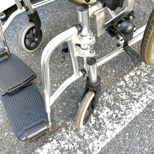 売約済み【武蔵小山店】 車椅子 介助用 折りたたみ 軽量 ミキ MIKI BAL-1 中古 介護 福祉 リハビリ 車イス 車いす 折り