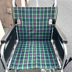 【武蔵小山店】 車椅子 自走式 折りたたみ 軽量 MIKI ミキ MPN-43JD 中古 介護 福祉 車イス 車いす 自走用 ブレーキ付き 家庭用 病院 施設 チェック柄 おしゃれ 介助兼用 折り畳み 介助の画像