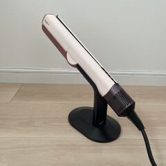 ダイソン　エアストレート　ドライヤーの画像