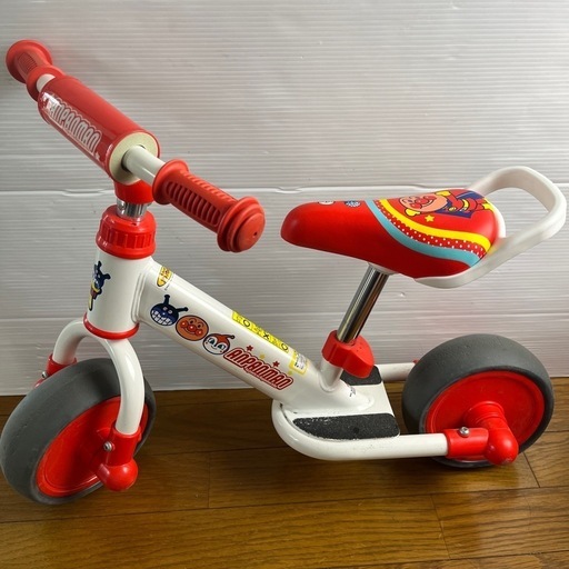 入荷now 買えない アンパンマン はじめてのアンパンマンバイク 】バランスバイク 自転車本体