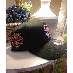 MLB正規品　新品未使用　サンディエゴパドレス　キャップ　アメリカ限定の画像