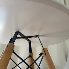 受け渡し7／2までダイニングテーブル　椅子1脚セットの画像