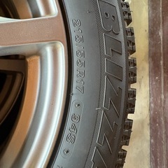 スタッドレスホイール付215/55R17
の画像