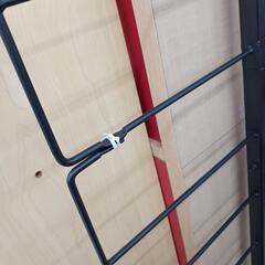 ★ジモティー割あり★簡易デザインラック　BR/BK　※中段ネジが2本欠品しております。　高さ(H)約220～250×幅 (W)80× 奥行(D)28.5(cm)の画像